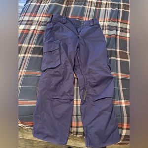 Men’s Burton Snow Pants with belt loop and inner liner. Small